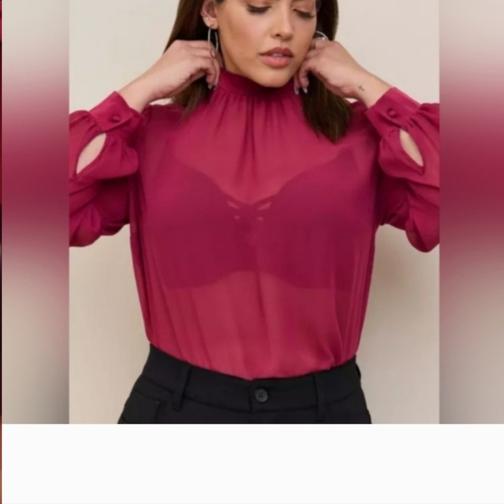 TORRID Burgendy Chiffon Turtleneck Blouse 4XL 🆕